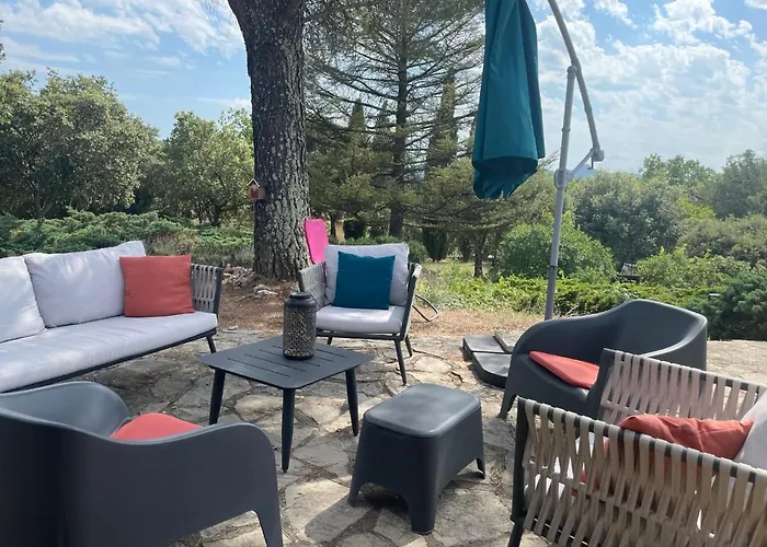 Gite Lavande Avec Piscine Privee Classe 4 Etoiles