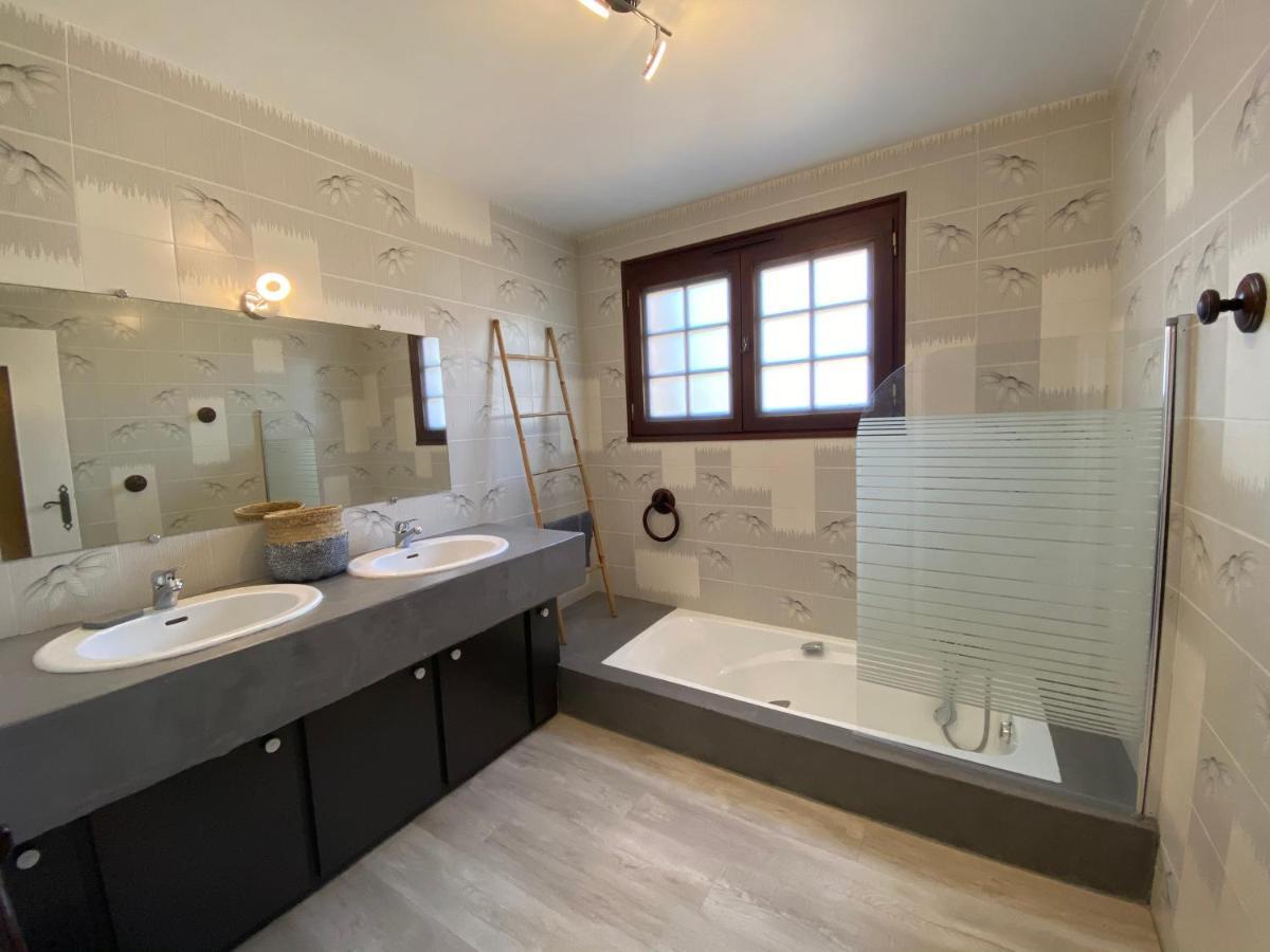 Apartment Lavande Avec Piscine Privee Classe 4 Etoiles *